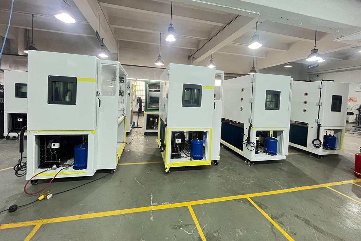 rapid temperature change chamber for semiconductor testing